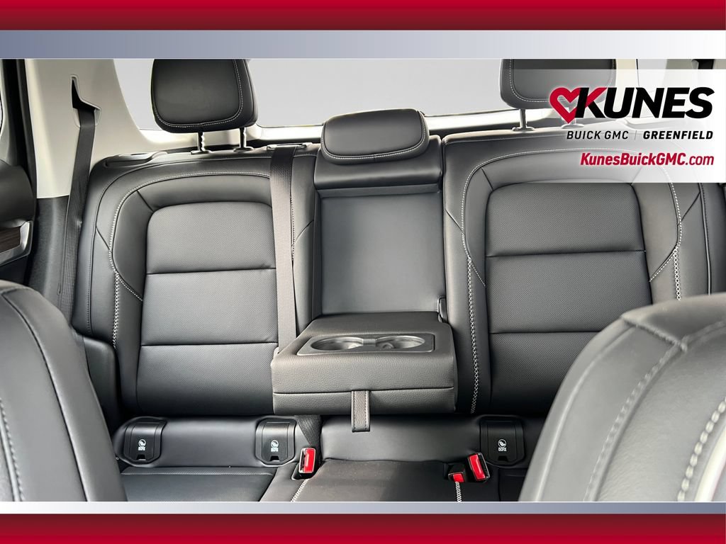 New 2026 GMC Terrain Denali w/ LPO, Floor Liner Package AWD/4WD image 34