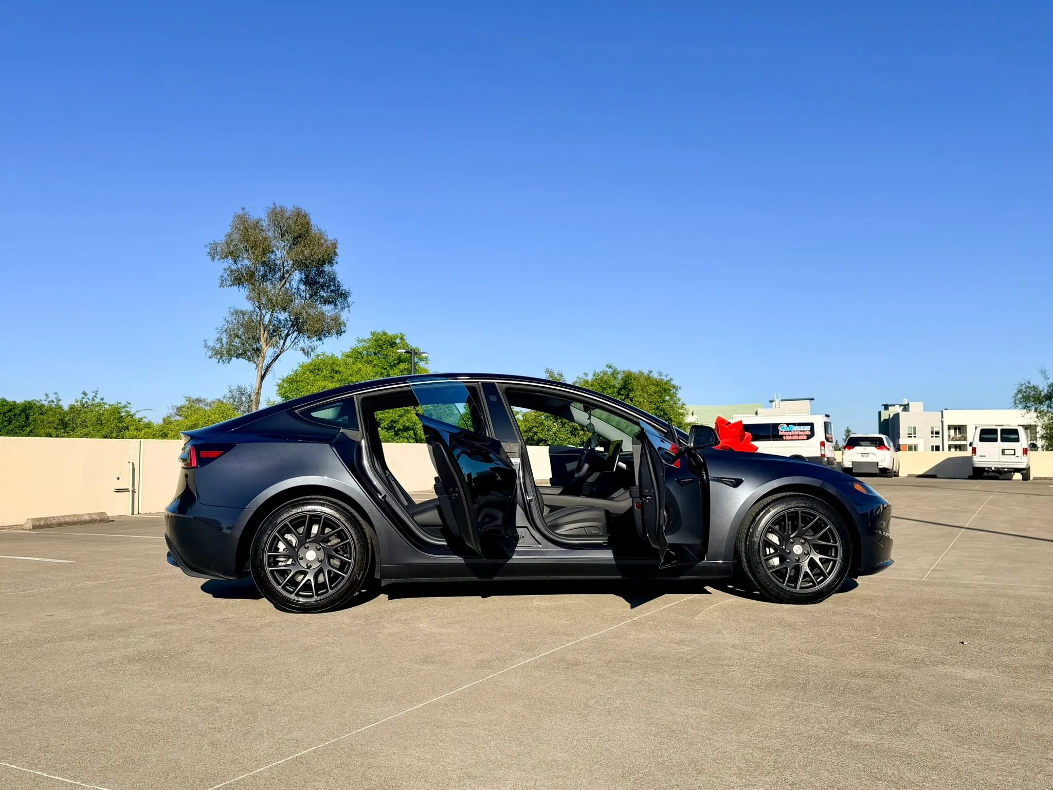 Used 2025 Tesla Model 3 Long Range RWD image 41