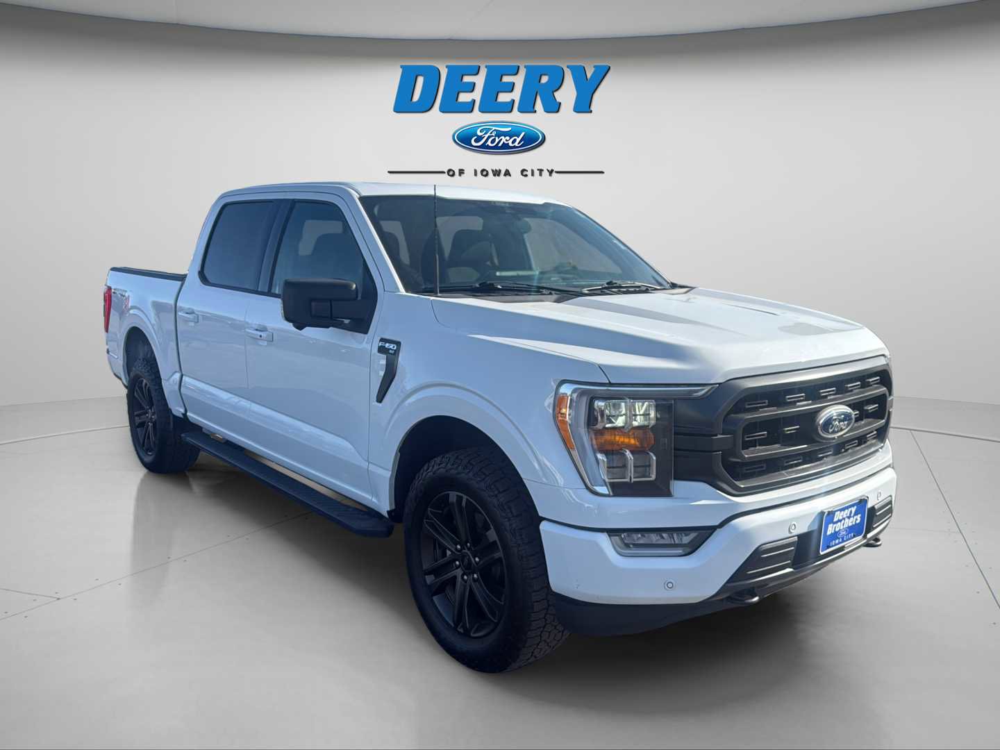 Used 2022 Ford F150 XLT w/ Equipment Group 302A High image 9