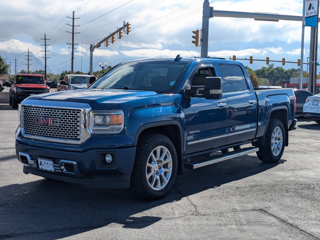 Used 2015 GMC Sierra 1500 Denali w/ Driver Alert Package AWD/4WD image 10