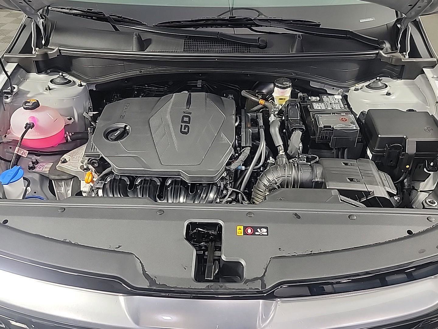 Used 2025 Kia Sportage SX image 15