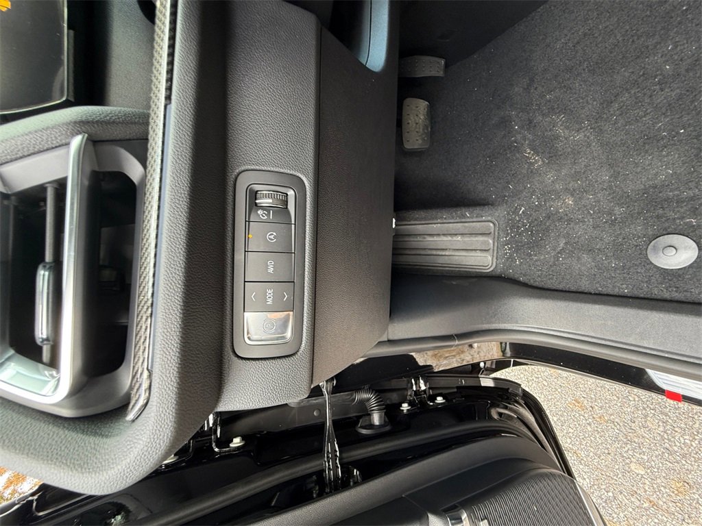 New 2026 Chevrolet Traverse High Country image 27