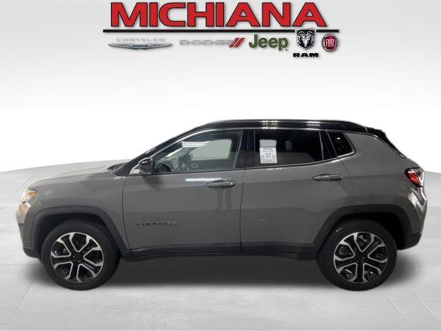 Certified 2022 Jeep Compass Limited AWD/4WD image 1