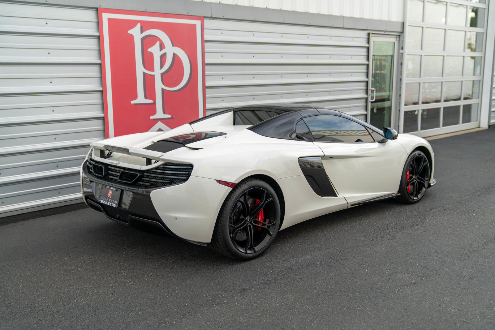 Used 2016 McLaren 650S Spider RWD image 58