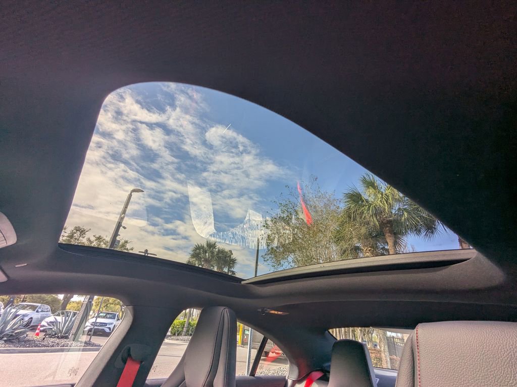 Certified 2025 Mercedes-Benz CLA 35 AMG 4MATIC image 19