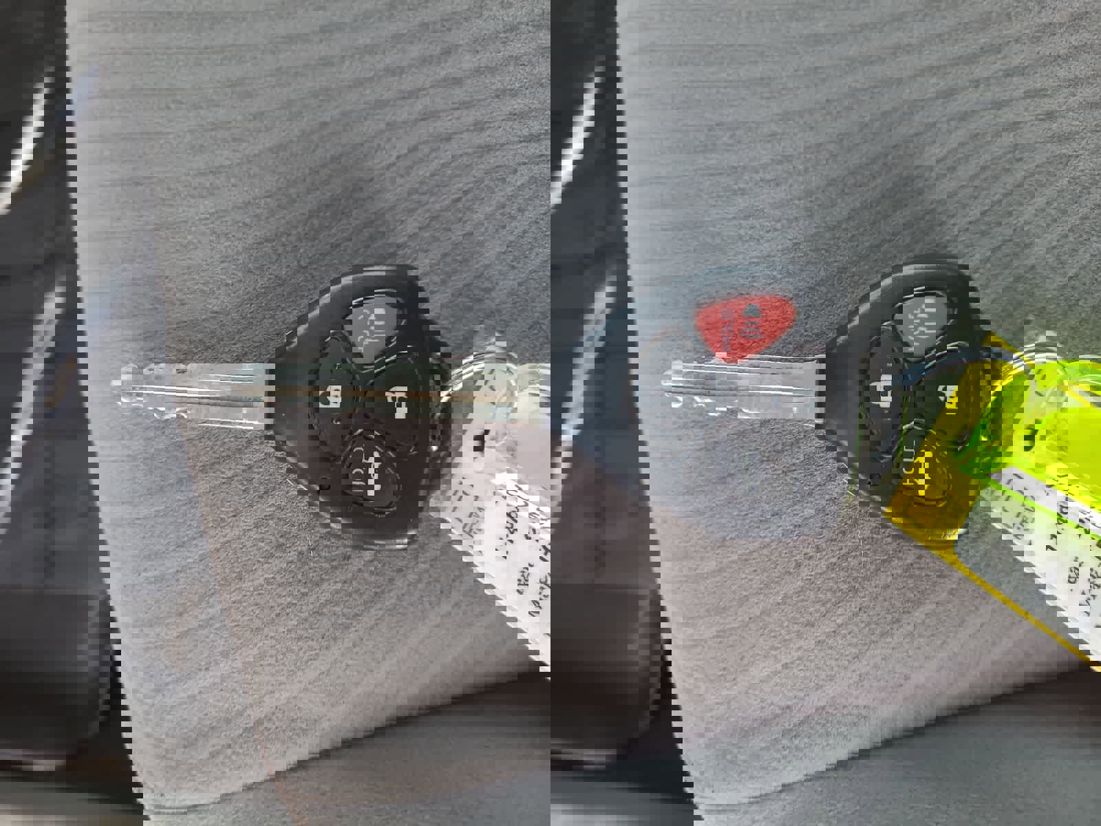 Used 2013 Toyota Corolla LE FWD image 28