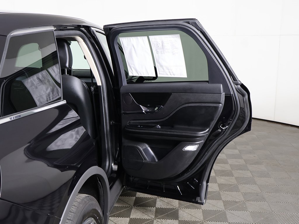 Used 2023 Lincoln Corsair AWD image 22