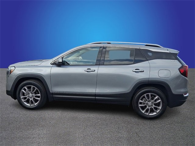 Used 2024 GMC Terrain SLT image 6
