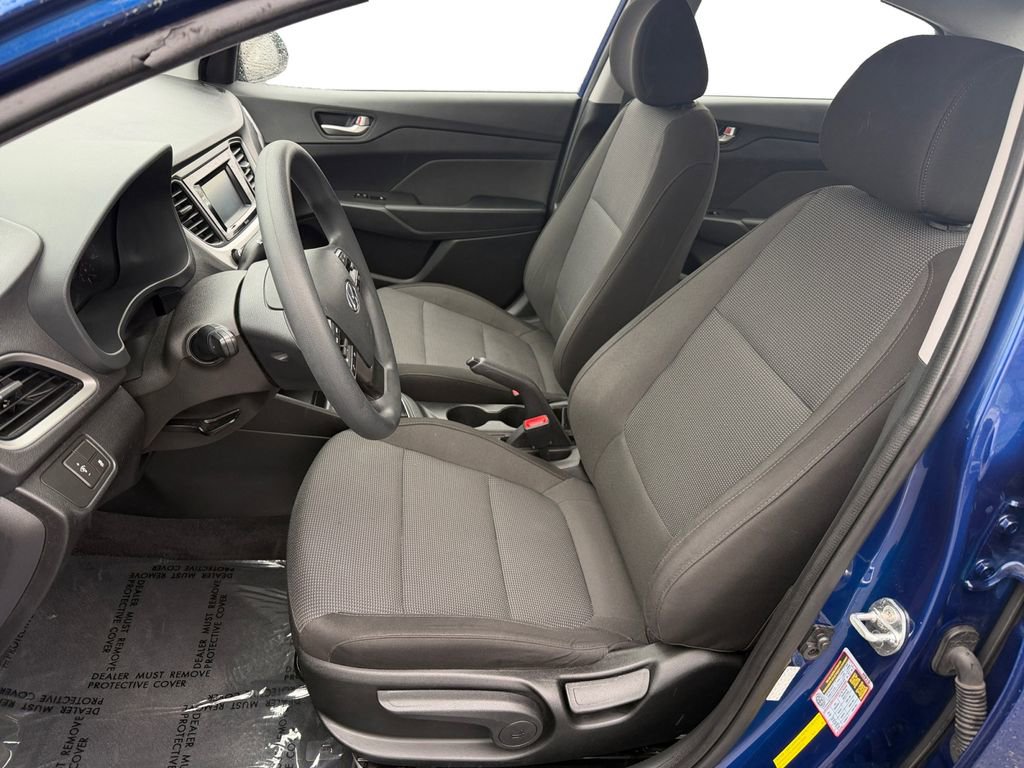 Used 2020 Hyundai Accent SE image 9