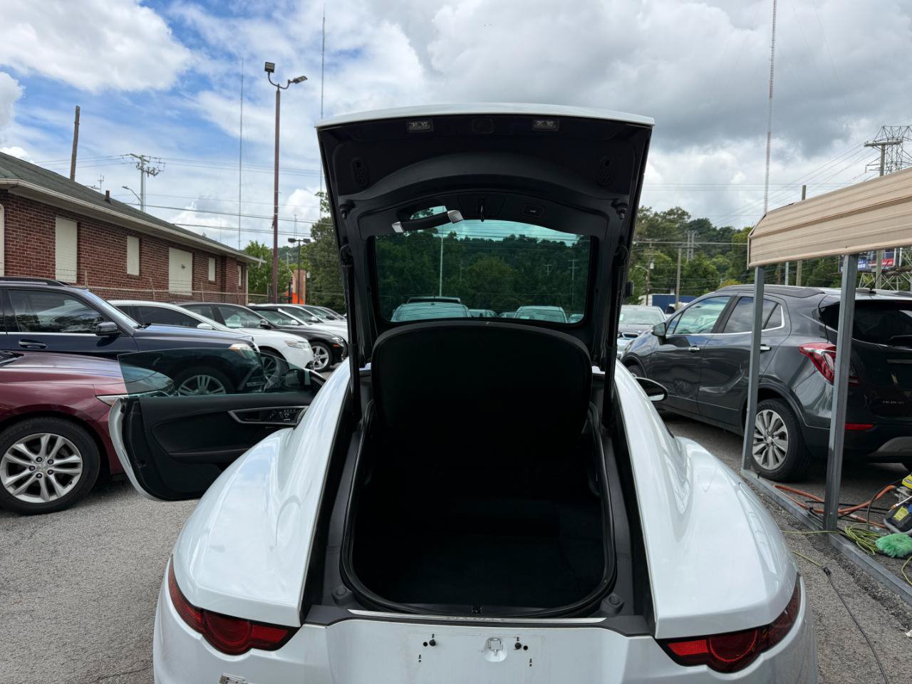 Used 2018 Jaguar F-TYPE Coupe RWD image 40