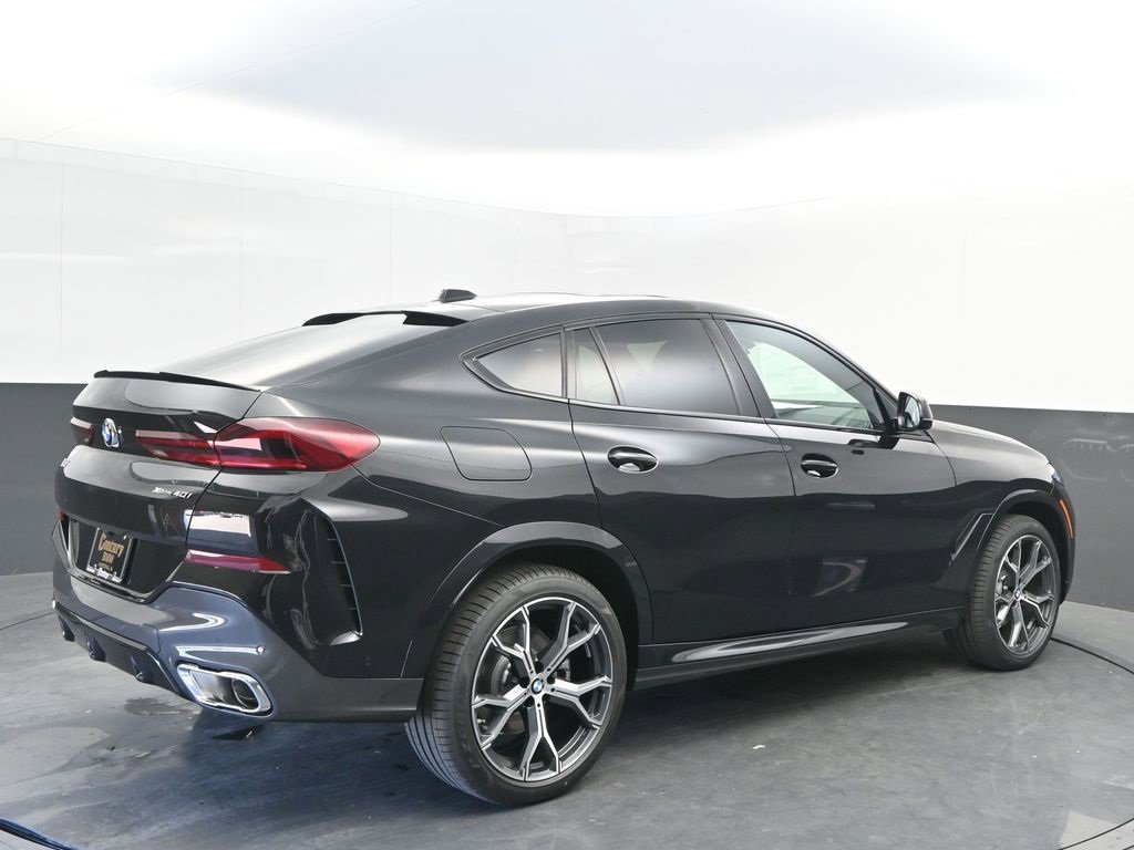 New 2026 BMW X6 xDrive40i w/ Premium Package image 7