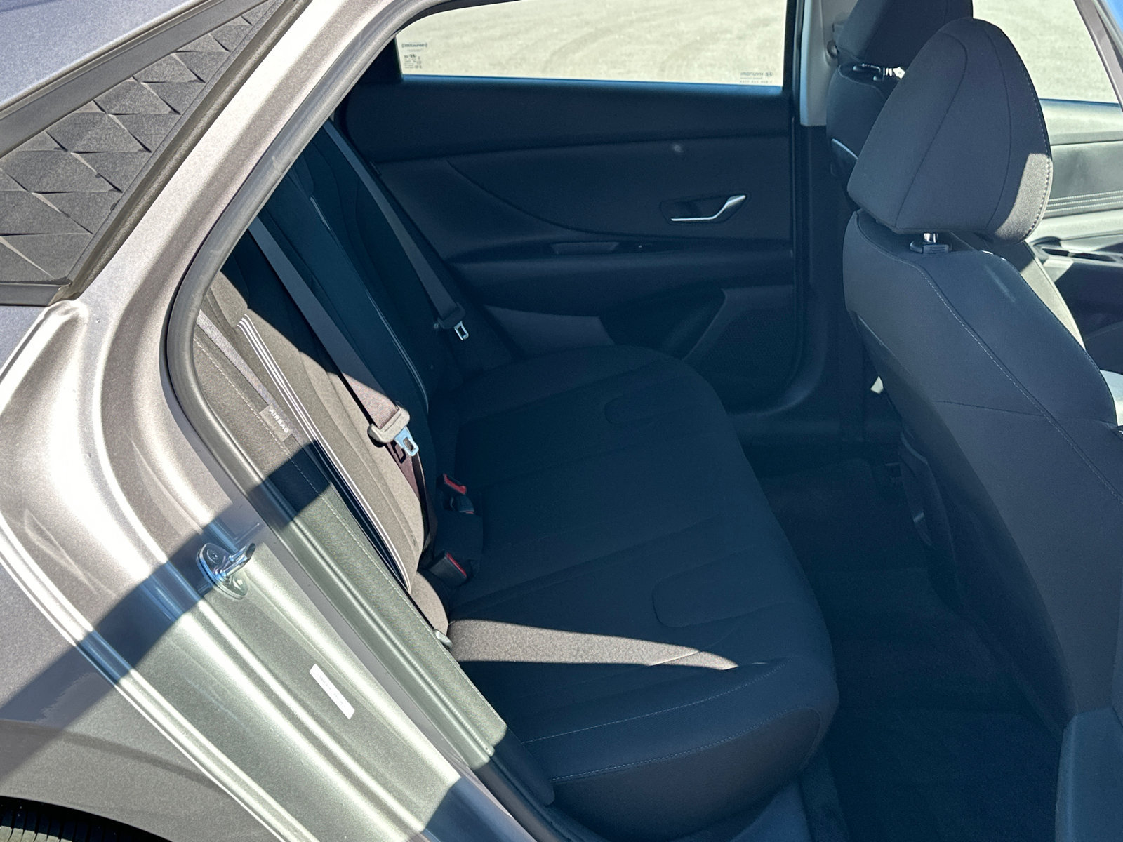 Certified 2024 Hyundai Elantra SEL FWD image 16