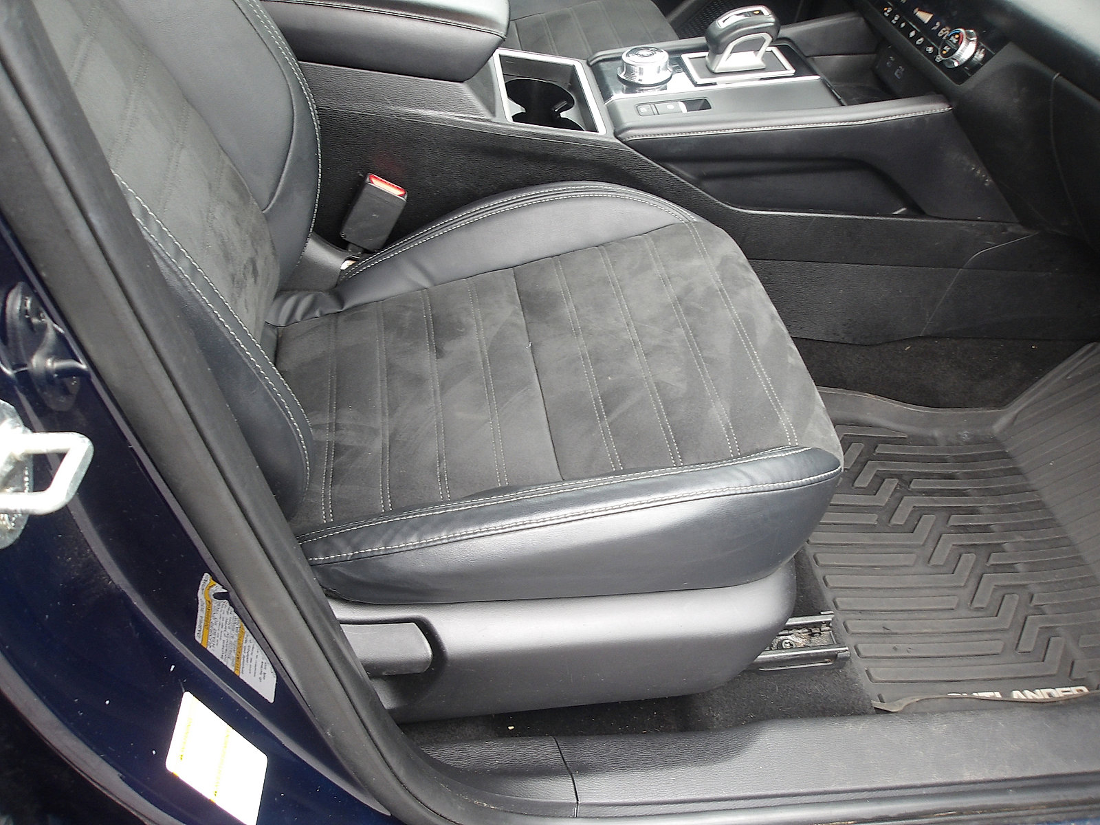 Used 2023 Mitsubishi Outlander SE AWD/4WD image 10