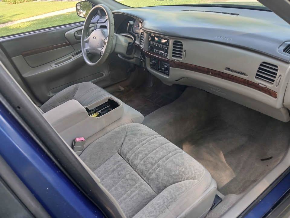 Used 2004 Chevrolet Impala FWD image 14