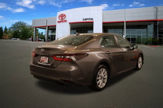 Certified 2024 Toyota Camry LE image 3