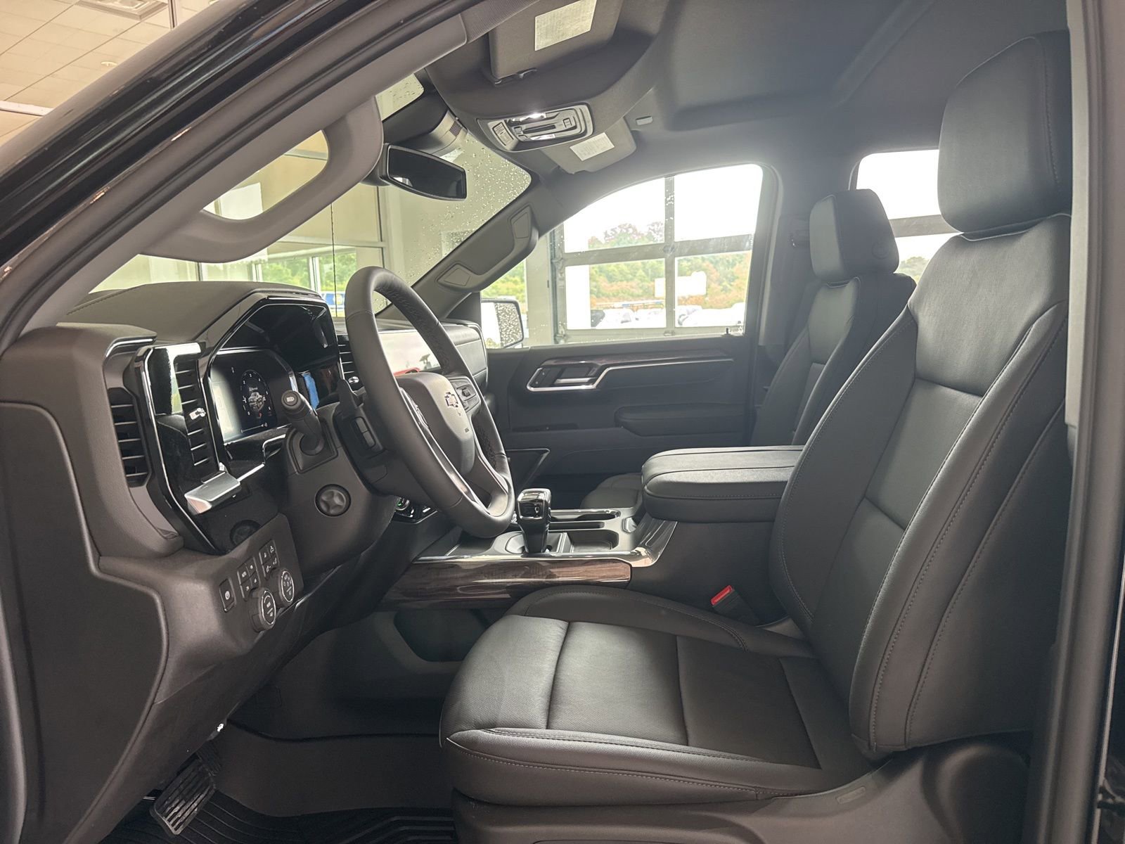 New 2026 Chevrolet Silverado 1500 LTZ image 18