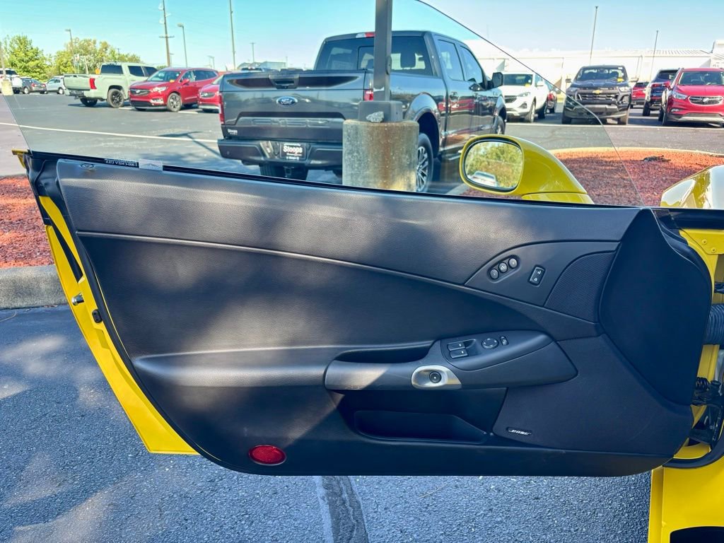 Used 2006 Chevrolet Corvette Z06 w/ Preferred Equipment Group image 14