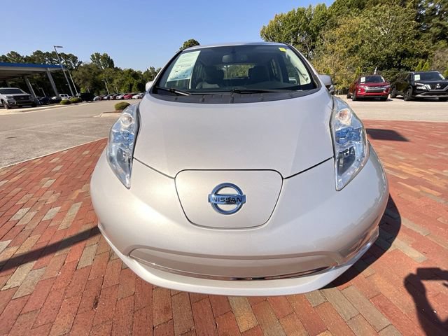Used 2015 Nissan Leaf SL FWD image 27