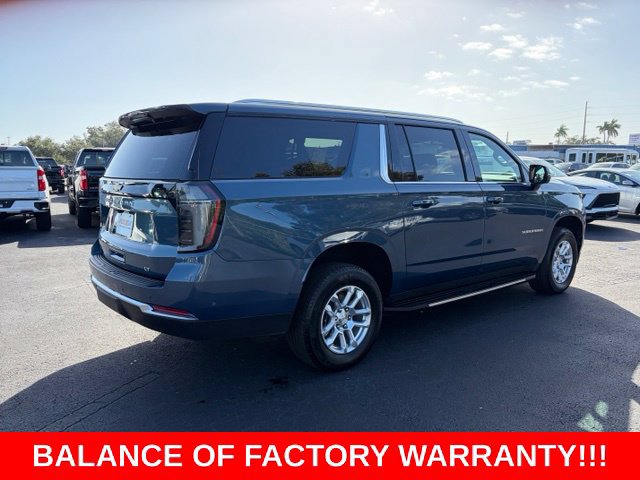 Used 2026 Chevrolet Suburban LT w/ Comfort Package AWD/4WD image 6