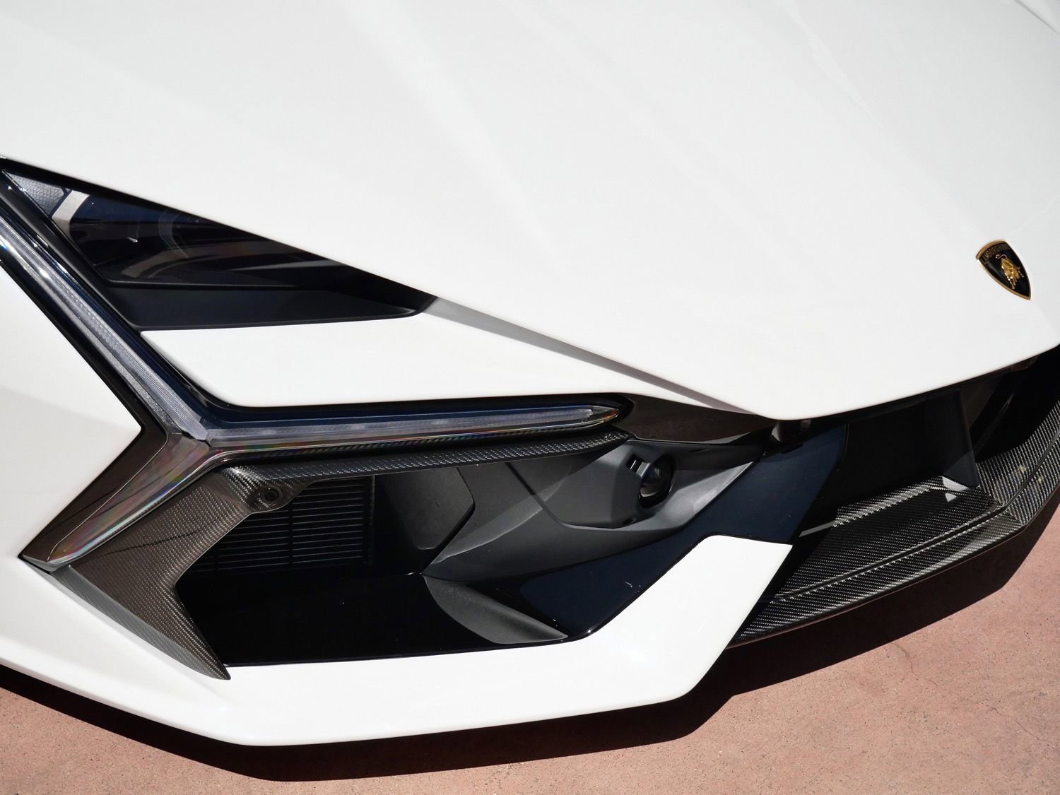 Used 2024 Lamborghini Revuelto AWD/4WD image 19