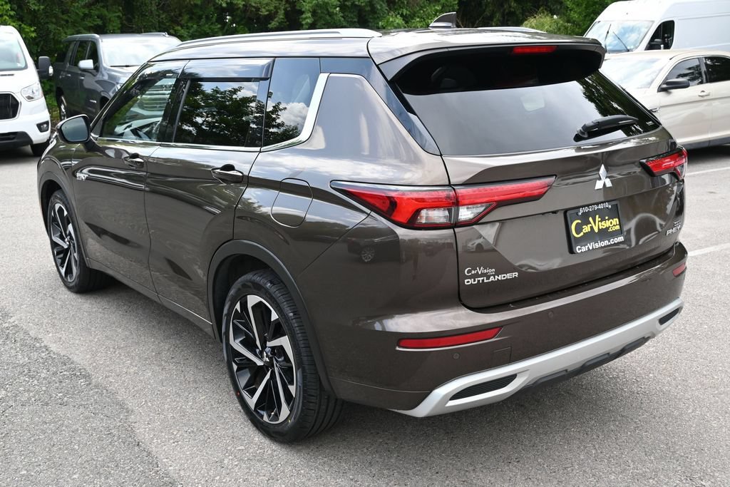 Used 2024 Mitsubishi Outlander SEL Black Edition AWD/4WD image 9