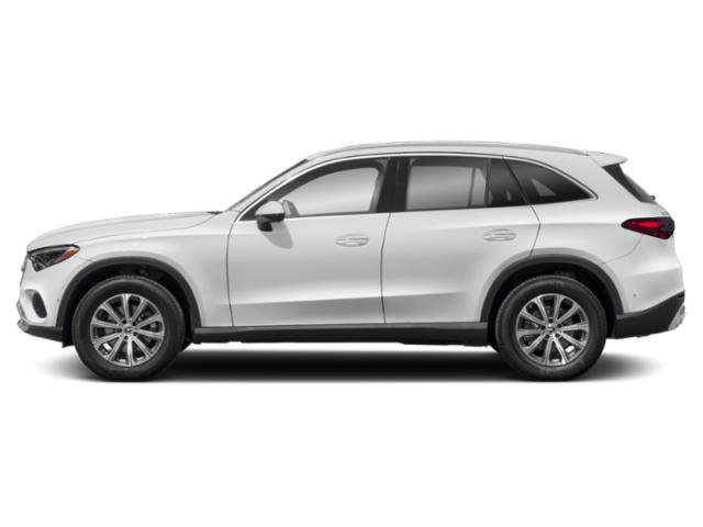 Used 2024 Mercedes-Benz GLC 300 4MATIC image 3
