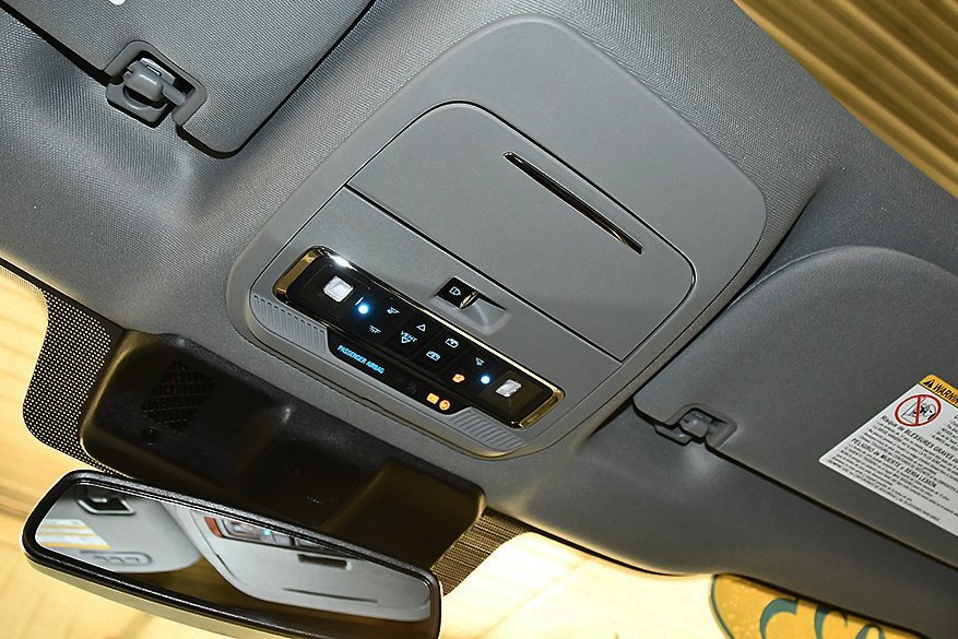 New 2025 Ford F250 Lariat w/ Lariat Ultimate Package image 31