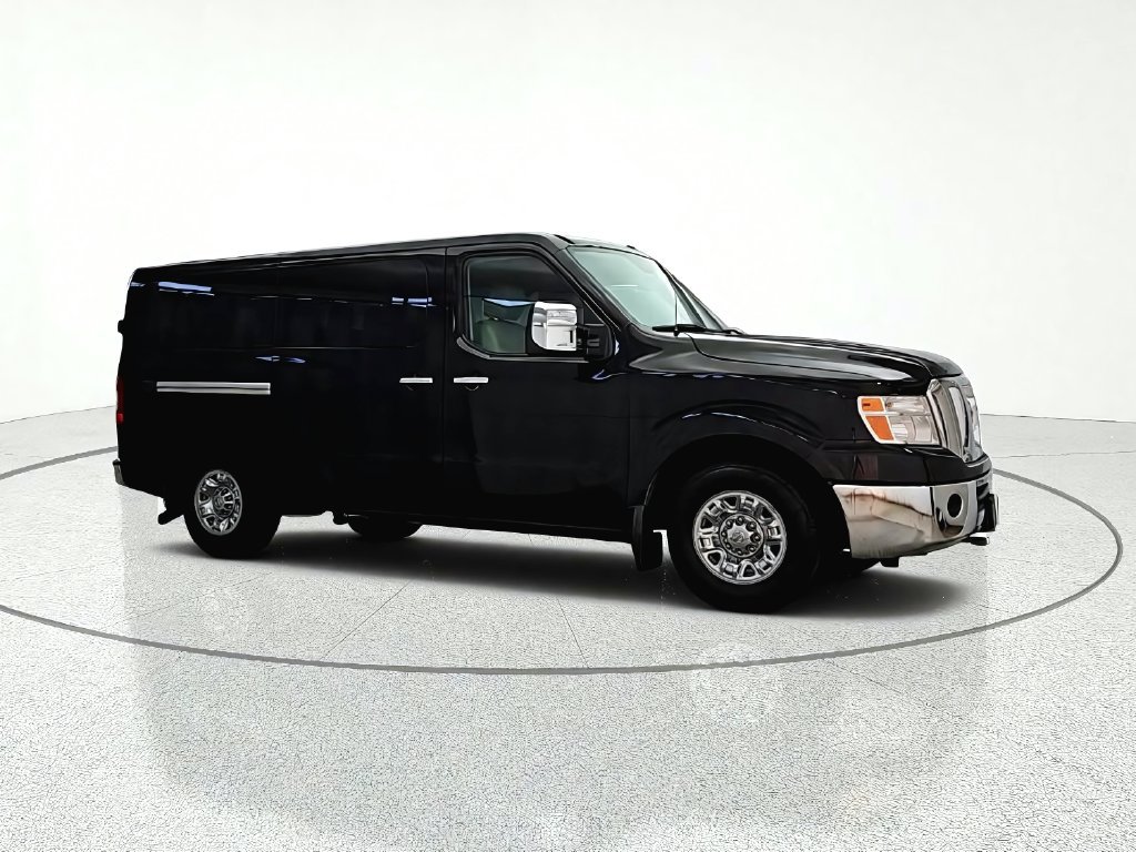 Used 2016 Nissan NV 3500 SL RWD image 2