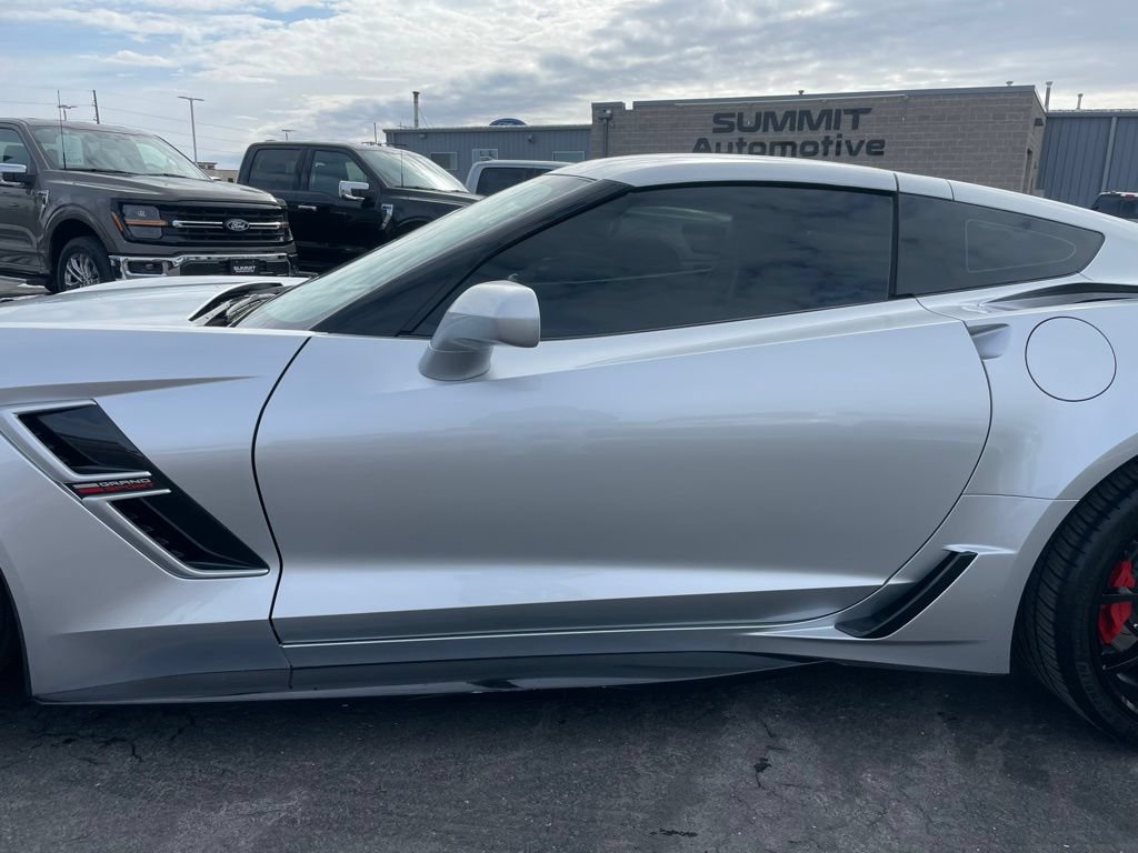 Used 2017 Chevrolet Corvette Grand Sport RWD image 24
