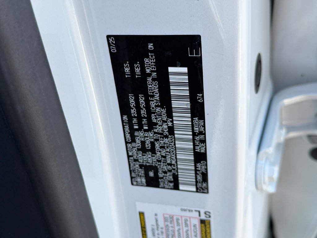 Certified 2025 Lexus RX 450h AWD w/ Convenience Package image 28