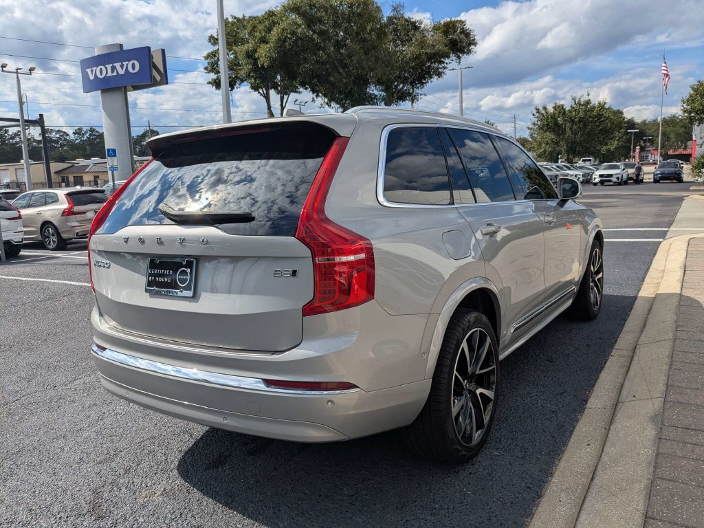 Certified 2023 Volvo XC90 B5 Plus w/ Protection Package Premier AWD/4WD image 6