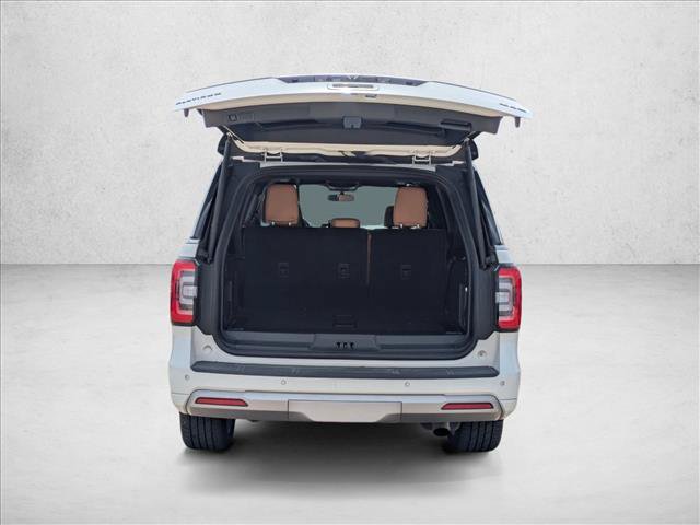 Used 2023 Ford Expedition Max Platinum AWD/4WD image 6