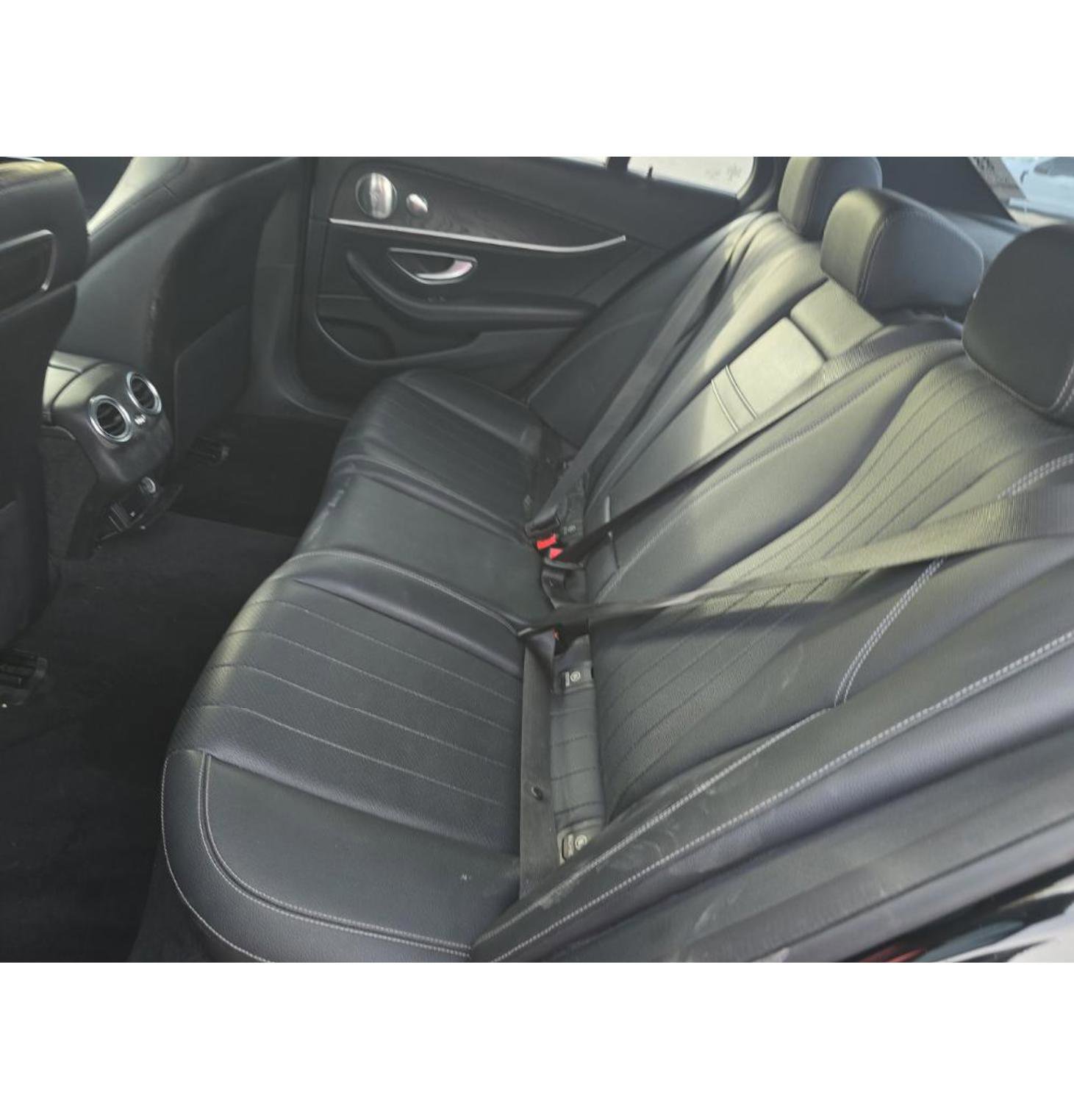 Used 2019 Mercedes-Benz E 300 w/ Premium 1 Package image 11