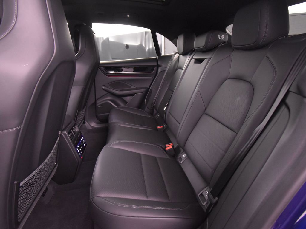 Used 2024 Porsche Macan 4 Electric image 19