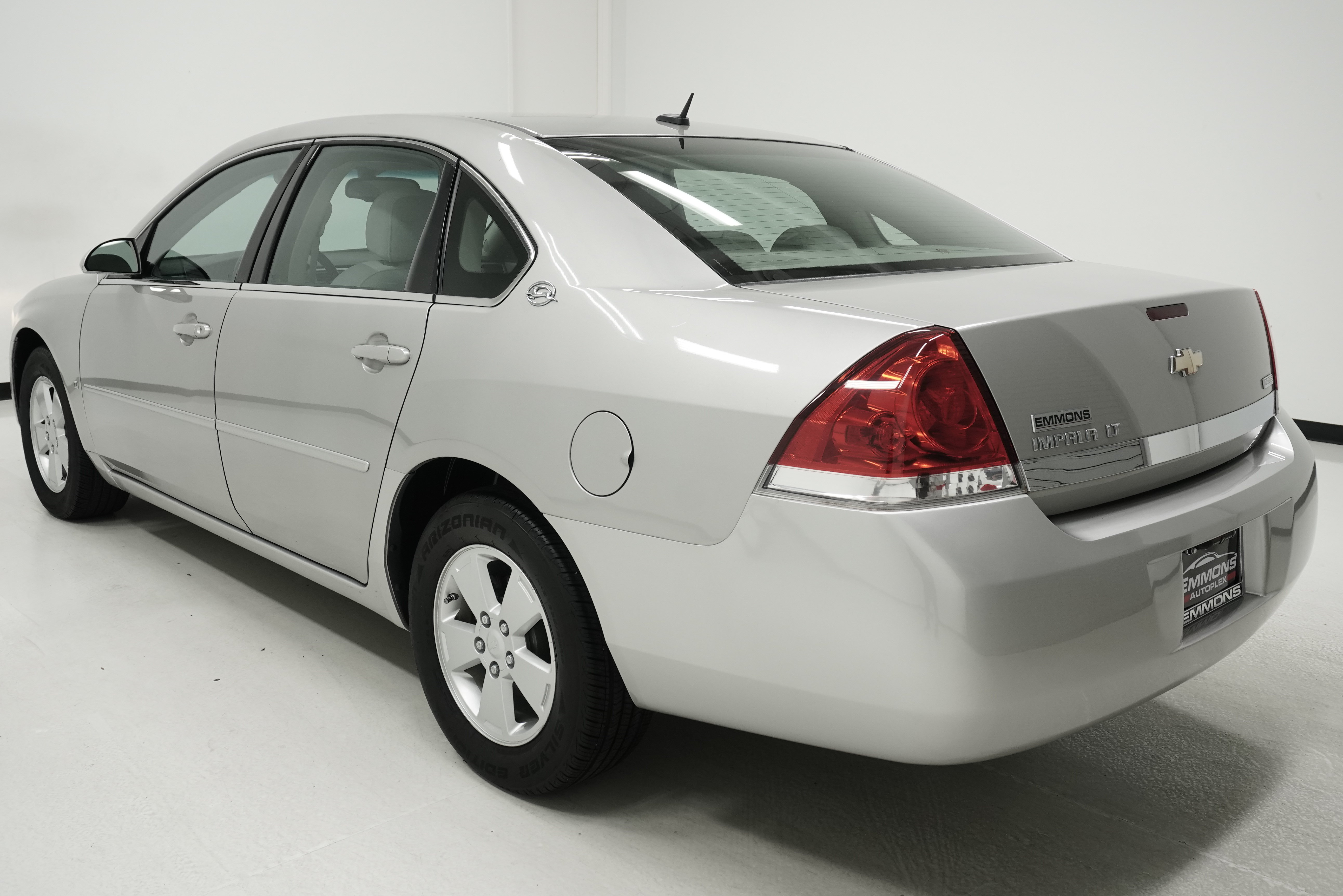 Used 2007 Chevrolet Impala LT w/ Preferred Equipment Group FWD image 5
