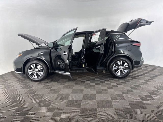 Used 2019 Nissan Murano S AWD/4WD image 11