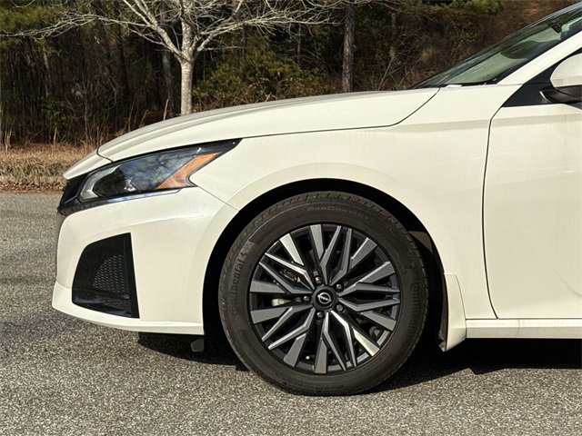 Used 2023 Nissan Altima 2.5 SV image 19