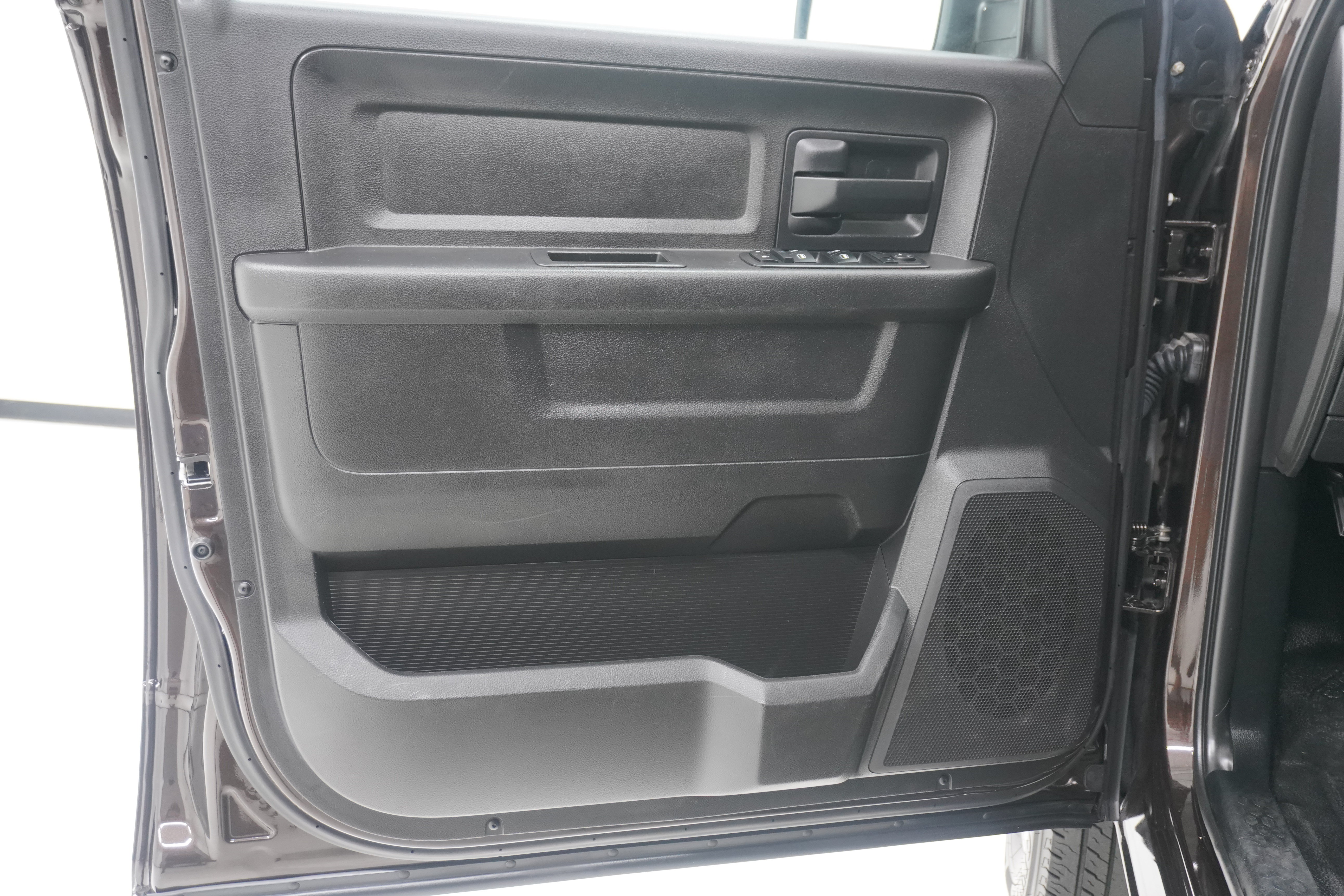 Used 2017 RAM 2500 Tradesman w/ Popular Equipment Group AWD/4WD image 14