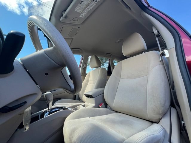 Used 2015 Nissan Rogue S AWD/4WD image 16