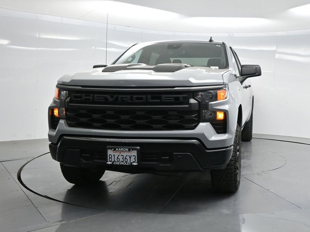 Used 2024 Chevrolet Silverado 1500 Custom Trail Boss w/ Dark Appearance Package image 48