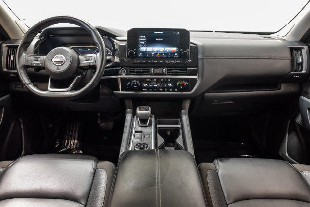 Used 2024 Nissan Pathfinder SL w/ SL Premium Package AWD/4WD image 29