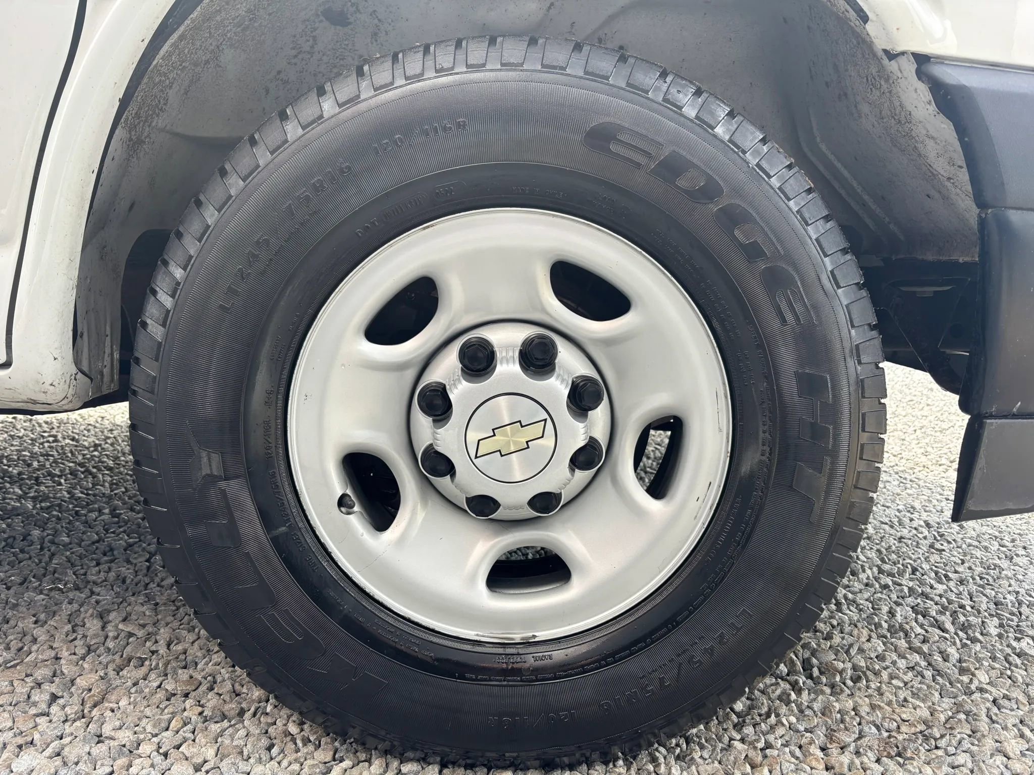 Used 2020 Chevrolet Express 2500 w/ Driver Convenience Package image 8