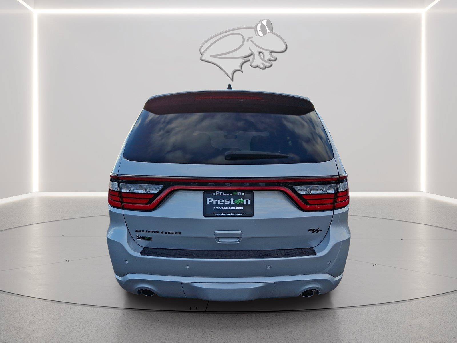 Used 2024 Dodge Durango R/T w/ Blacktop Package RWD image 4