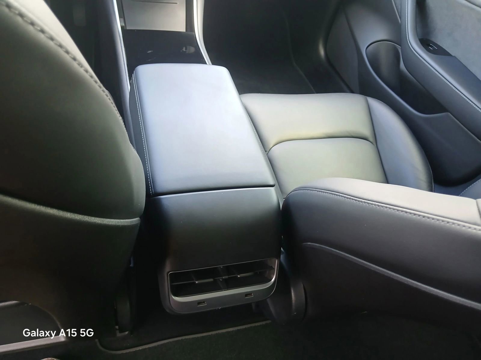 Used 2018 Tesla Model 3 Long Range AWD/4WD image 27