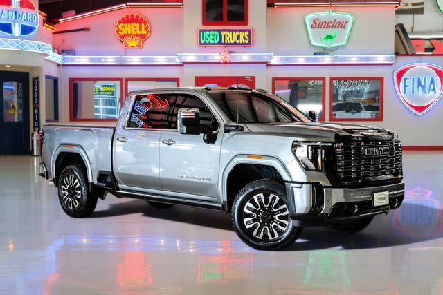 Used 2025 GMC Sierra 2500 Denali Ultimate AWD/4WD image 1