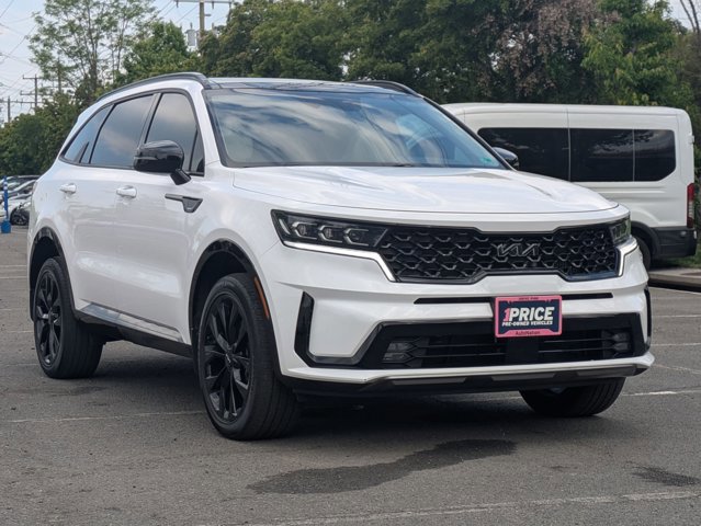 Used 2022 Kia Sorento SX AWD/4WD image 3