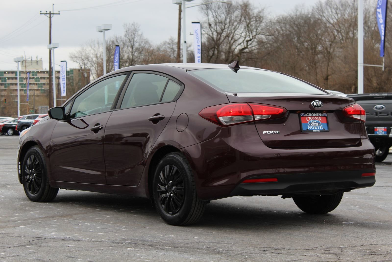 Used 2017 Kia Forte LX image 5