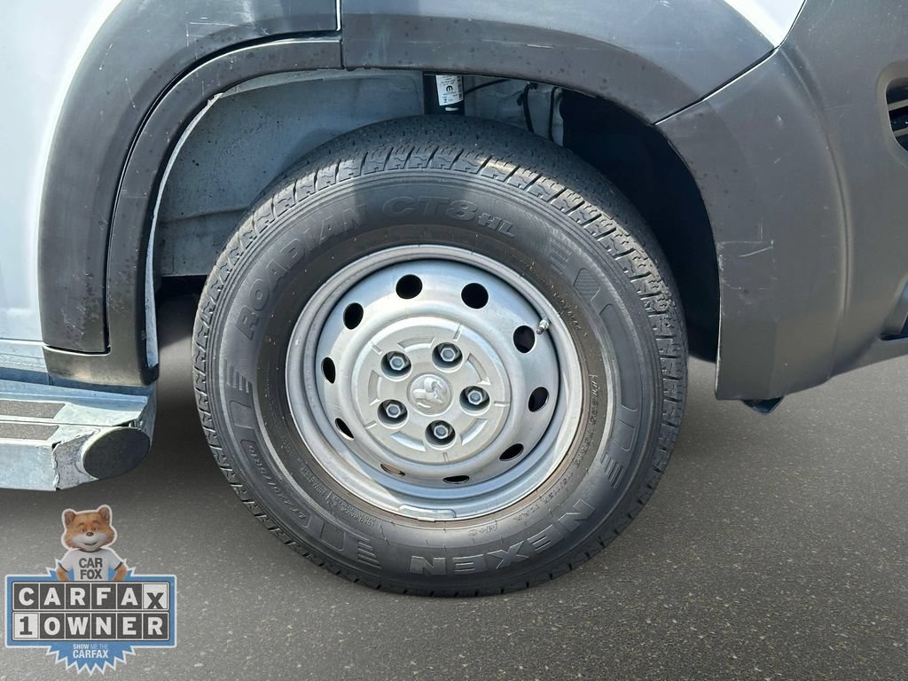 Used 2023 RAM ProMaster 2500 FWD image 9
