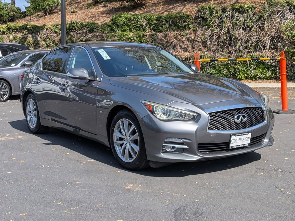 Used 2015 INFINITI Q50 image 3