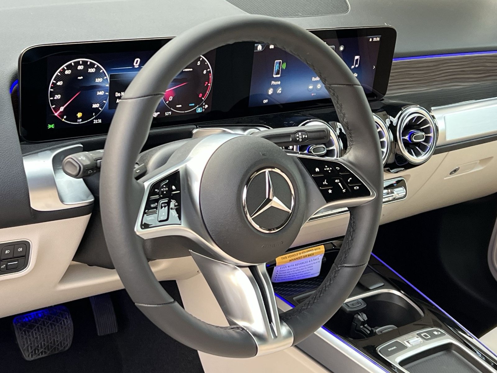 Certified 2026 Mercedes-Benz GLB 250 4MATIC image 14